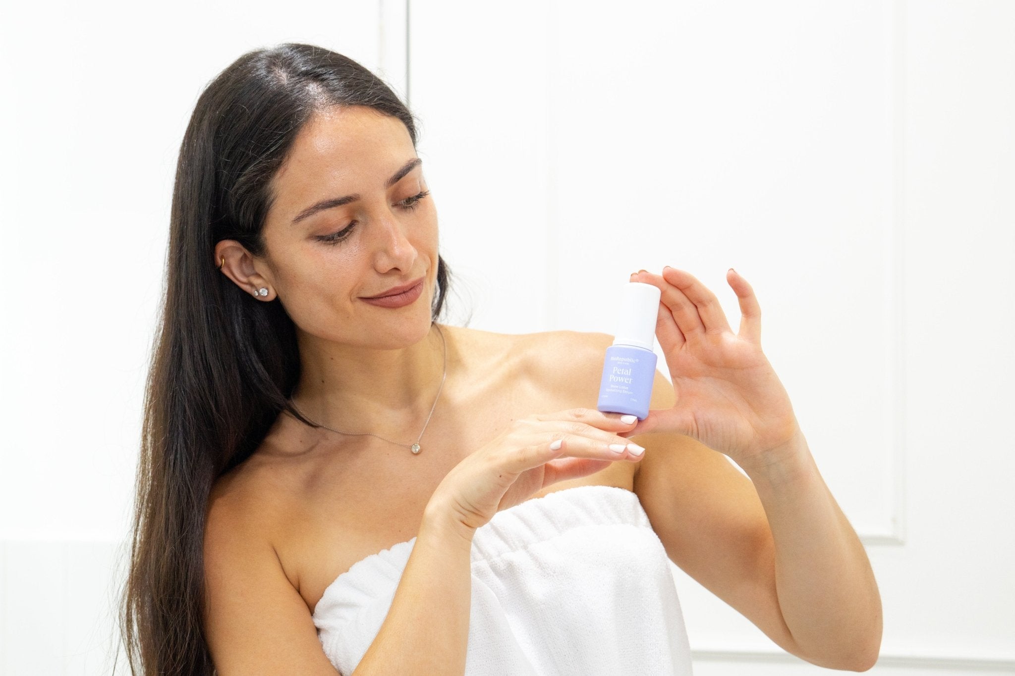 Clarifying & Age-Defying Petal Power Serum